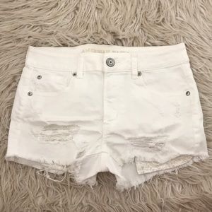 White American eagle distressed shorts